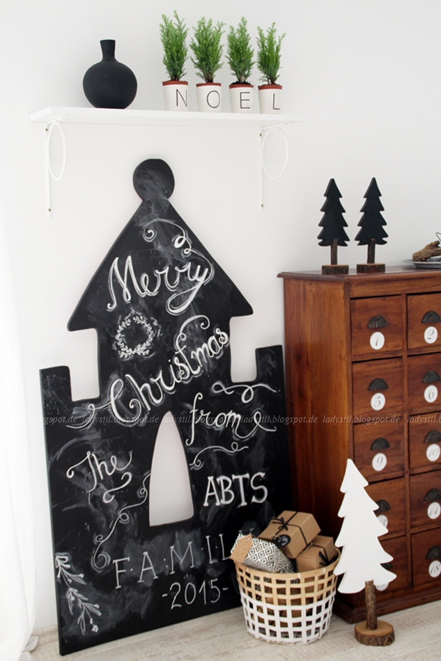 DIY Chalkboard als orientalisches Haus wie aus 1001 Nacht mit Weihnachtsdeko drumherum