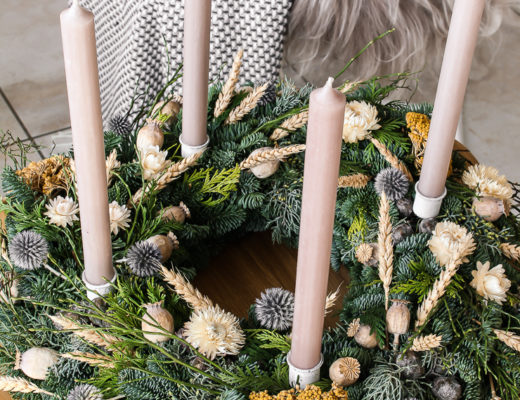 DIY Adventskranz mit Trockenblumen Strohblumen