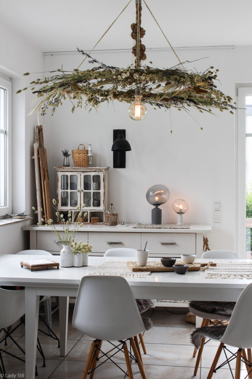 DIY Trockenblumen Kranz hängend - lady-stil.de